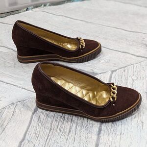 VTG Groove Size 7.5 Y2K Brown Faux Suede Wedges Shoes with Gold Chain Hardware